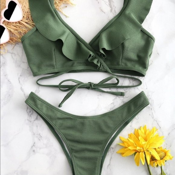 Zaful Other - ZAFUL Ribbed Scrunch Butt Wrap Bikini Set